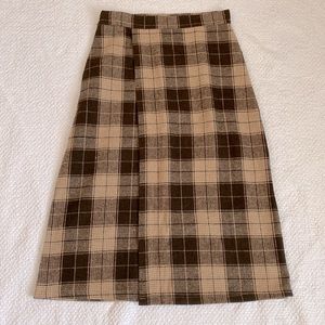 Wool checkers midi skirt